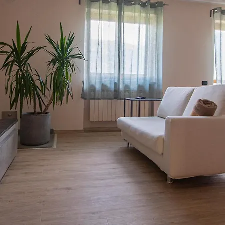 La Casa Delle Farfalle - Cir Vda Sarre 0001 * Aosta